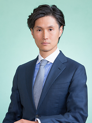 井尾　文継